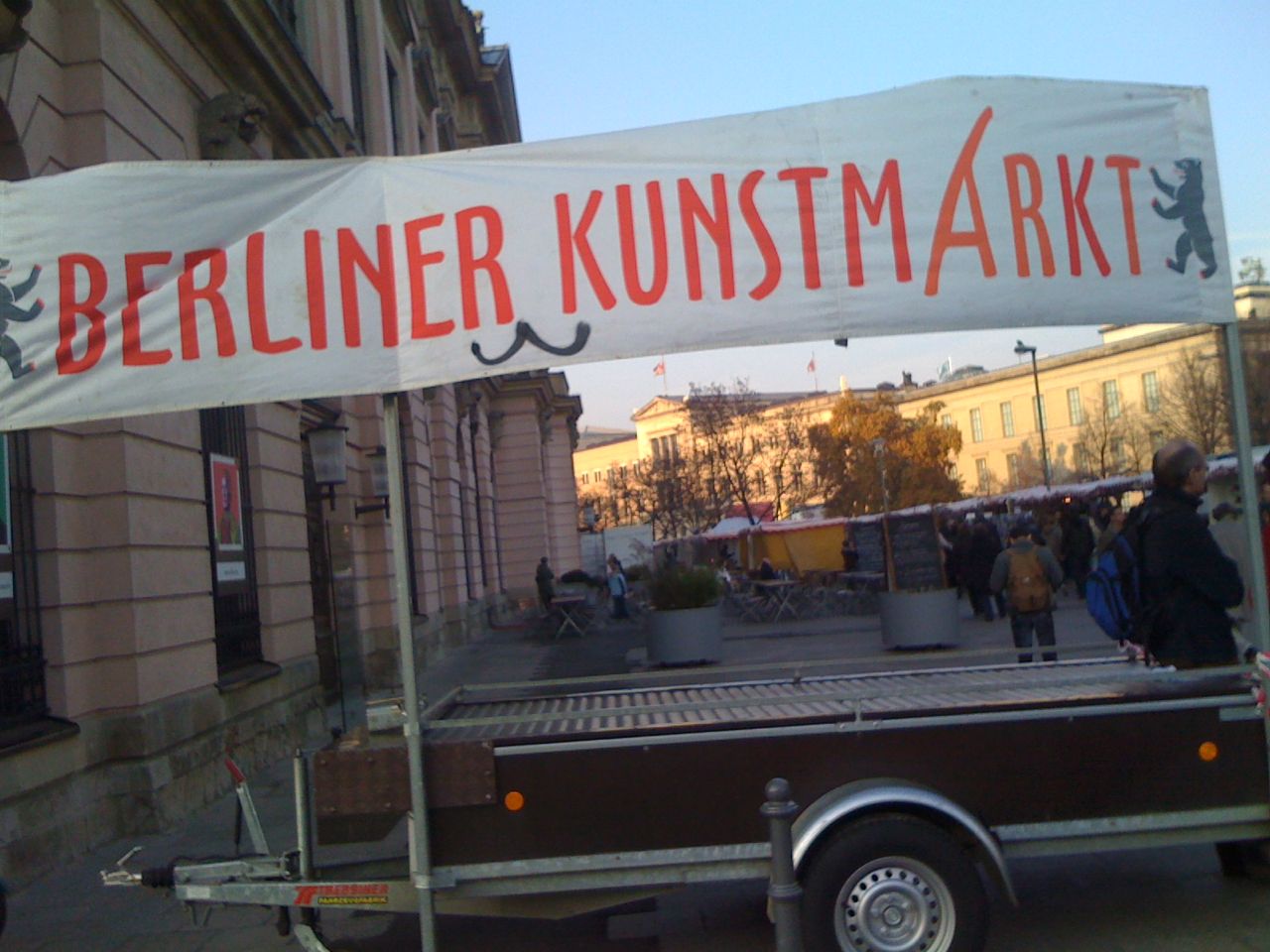 <!--:en-->Browsing at the Berlin Kunst Markt at the Zeughaus!!<!--:-->